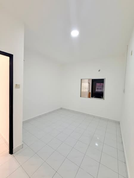 1-storey Terraced House for Sale in Taman Bersatu (Kluang) - Marcus Tey - Interior - PropertyGuru.com.my