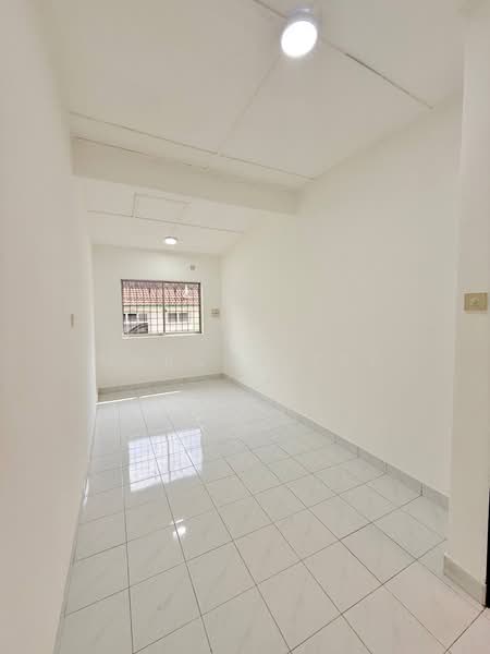 1-storey Terraced House for Sale in Taman Bersatu (Kluang) - Marcus Tey - Interior - PropertyGuru.com.my