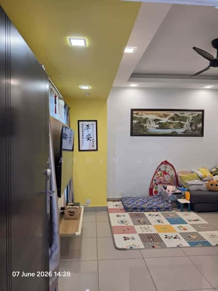 Rumah Teres 2 Tingkat untuk Dijual di Taman Putra Impiana (Puchong) - Jayden Lee - Living Room - PropertyGuru.com.my