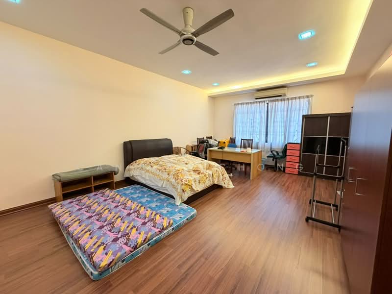 Rumah Berkembar untuk Dijual di Bandar Nusaputra (Puchong) - Candice Chong - Bedroom - PropertyGuru.com.my