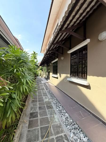 Rumah Berkembar untuk Dijual di Bandar Nusaputra (Puchong) - Candice Chong - PropertyGuru.com.my