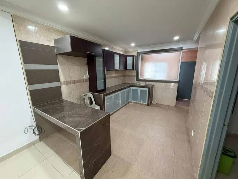 Terraced House for Sale in Bandar Botanic (Klang) - KH Chong - Kitchen - PropertyGuru.com.my