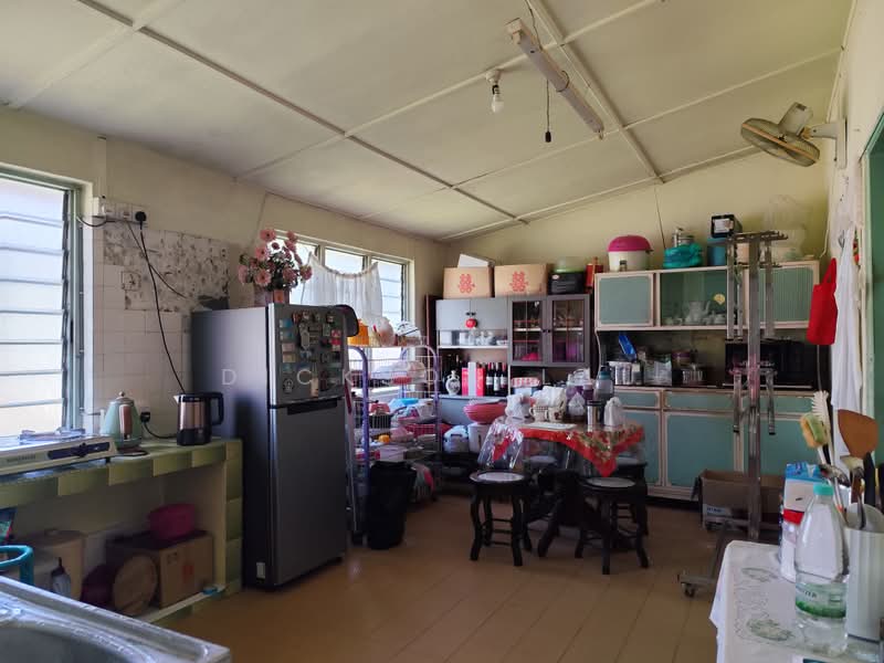 1-storey Terraced House for Sale in Taman Desa Jaya (Kepong) - Dickson Lau - Kitchen - PropertyGuru.com.my