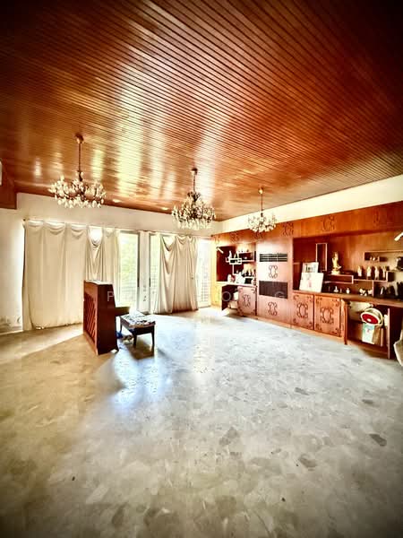 Rumah Banglo untuk Dijual di Taman Barat (Pulau Tikus) - Pei Hong - Living Room - PropertyGuru.com.my