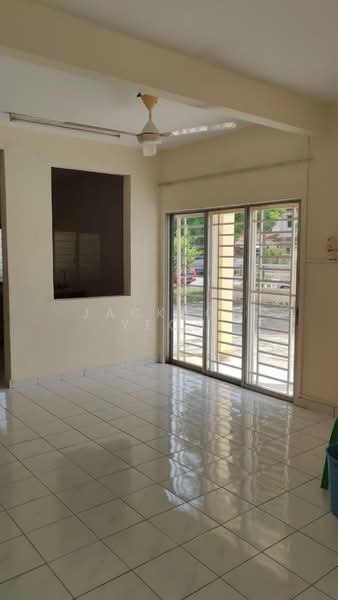 2-storey Terraced House for Rent in Bandar Botanic (Klang) - Jackson Yeoh - Living Room - PropertyGuru.com.my