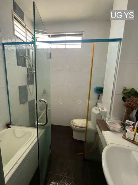 Rumah Teres 2 Tingkat untuk Dijual di Setia Indah (Setia Alam) - KH Chong - Bathroom - PropertyGuru.com.my