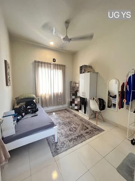 Rumah Teres 2 Tingkat untuk Dijual di Setia Indah (Setia Alam) - KH Chong - Bedroom - PropertyGuru.com.my