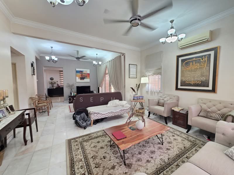 Semi-Detached House for Sale in Subang Bestari (Shah Alam) - Joseph Chan - Living Room - PropertyGuru.com.my