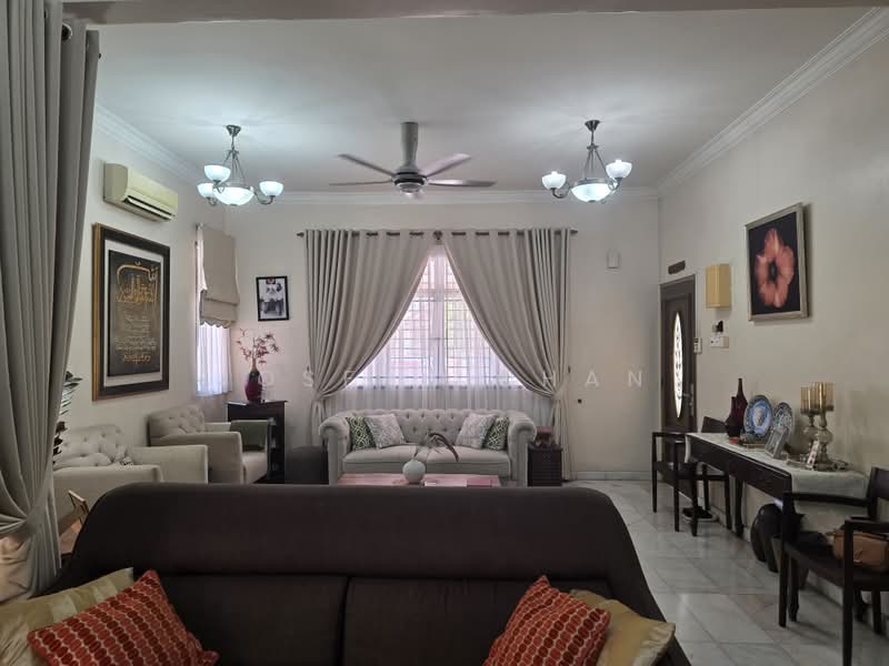 Semi-Detached House for Sale in Subang Bestari (Shah Alam) - Joseph Chan - Living Room - PropertyGuru.com.my