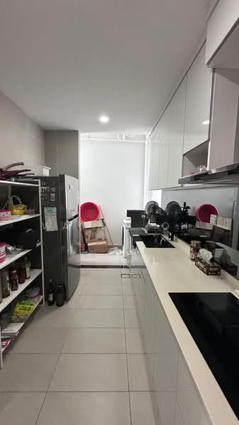 Kondominium untuk Disewa di Setia Pinnacle - Wayne Loh - Kitchen - PropertyGuru.com.my