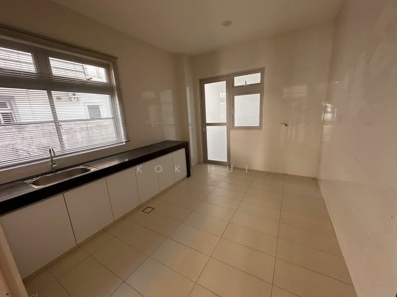 Cluster House for Sale in Eco Spring (Johor Bahru) - Kok Hui - Kitchen - PropertyGuru.com.my