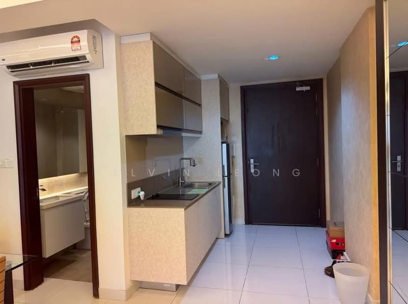 Servis Apartment untuk Disewa di Carlton @ Plaza Damas 3 - Kelvin Leong - Kitchen - PropertyGuru.com.my