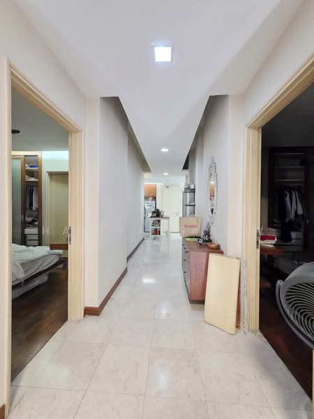 Condominium for Sale at 10 Semantan Suites - Han Yang Low - Corridor - PropertyGuru.com.my