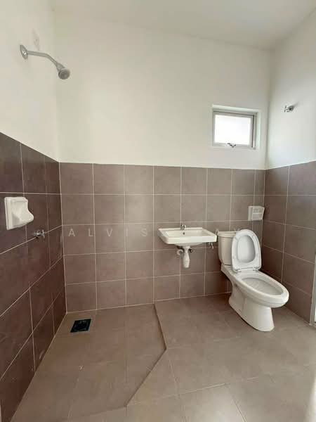 Terraced House for Sale in Pasir Gudang (Johor) - Alviss Tay - Bathroom - PropertyGuru.com.my