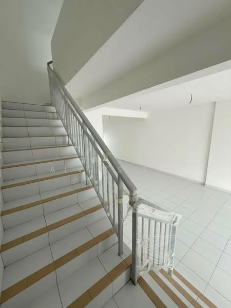 Terraced House for Sale in Pasir Gudang (Johor) - Alviss Tay - Corridor - PropertyGuru.com.my