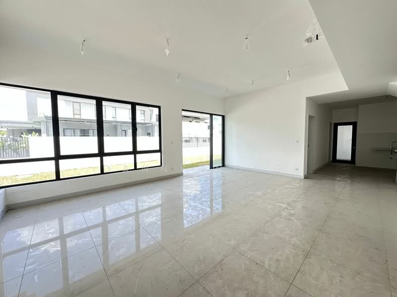 Rumah Berkembar untuk Dijual di Rawang (Selangor) - Danny Wong - Living Room - PropertyGuru.com.my