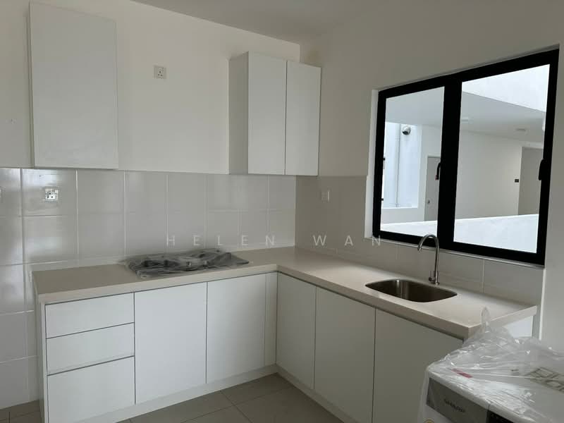 Service Residence for Sale at Huni @ Eco Ardence - Helen Wan - Kitchen - PropertyGuru.com.my