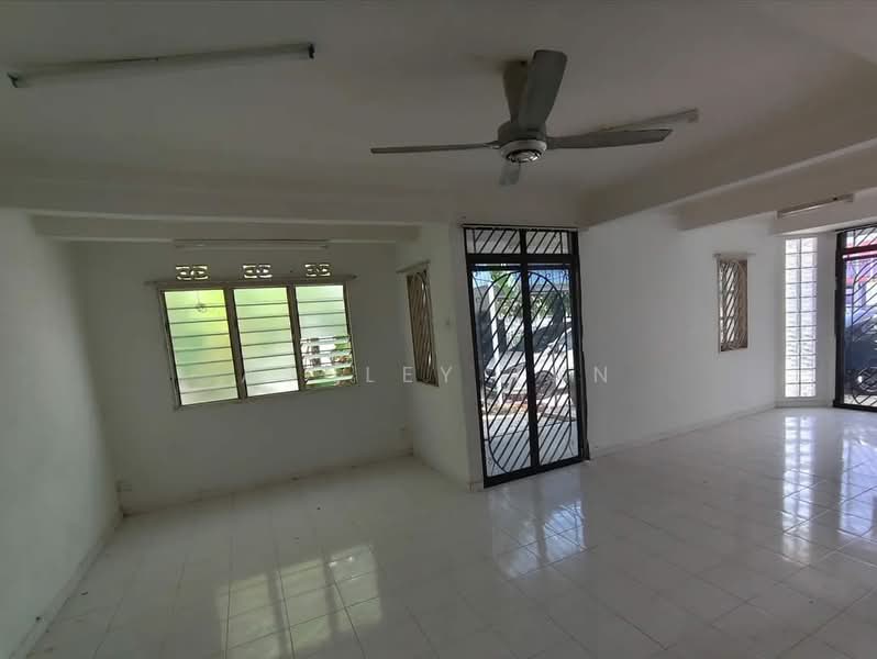 Semi-Detached House for Sale in Sungai Ara (Penang) - Ashley Tan - Living Room - PropertyGuru.com.my
