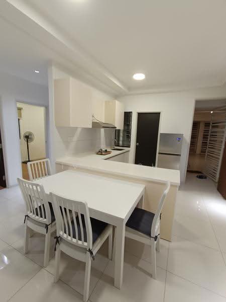 Kondominium untuk Dijual di TRI PINNACLE - Ivy Yeoh - Kitchen - PropertyGuru.com.my