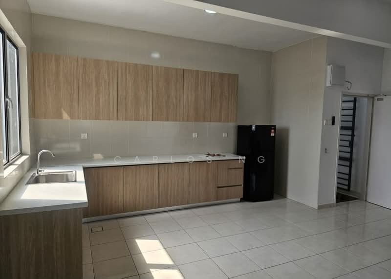 Apartment for Rent at Seri Topaz - Carlos Ng - Kitchen - PropertyGuru.com.my