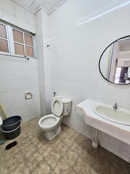 2-storey Terraced House for Sale in Bandar Bukit Puchong 2 (Puchong) - Wendy Chin - Bathroom - PropertyGuru.com.my