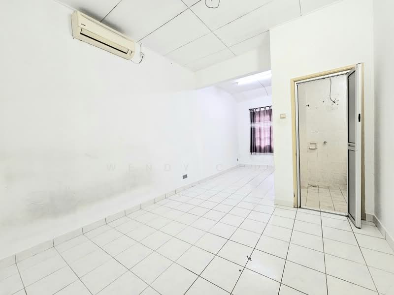 2-storey Terraced House for Sale in Bandar Bukit Puchong 2 (Puchong) - Wendy Chin - Interior - PropertyGuru.com.my