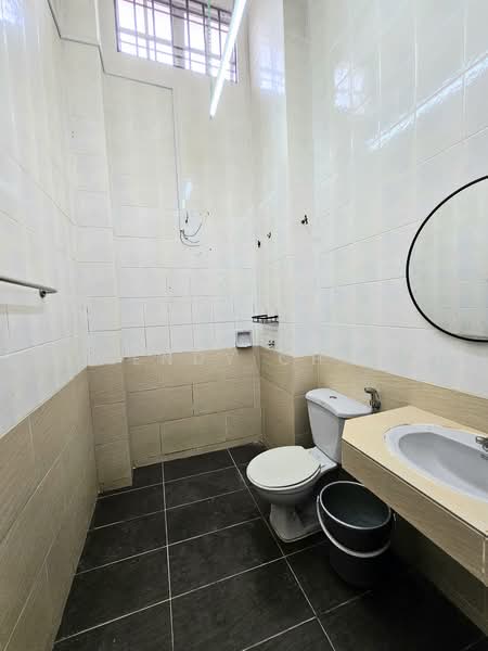 2-storey Terraced House for Sale in Bandar Bukit Puchong 2 (Puchong) - Wendy Chin - Bathroom - PropertyGuru.com.my