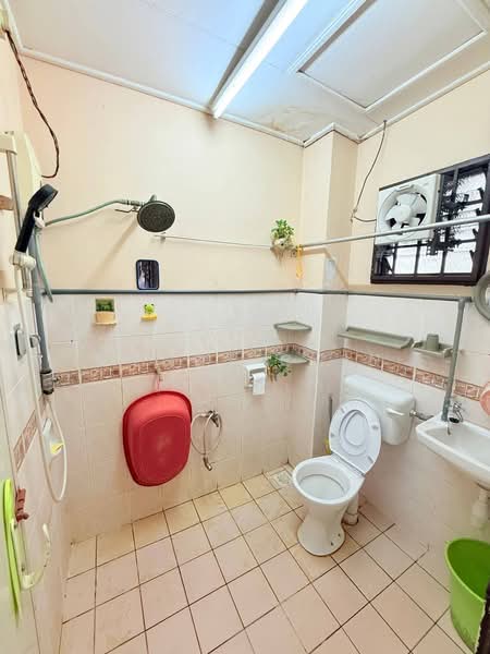 2-storey Terraced House for Sale in Bandar Bukit Puchong 2 (Puchong) - Wendy Chin - Bathroom - PropertyGuru.com.my