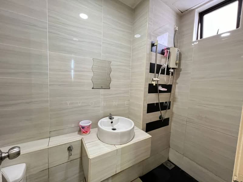 Service Residence for Sale at D'Summit Residences - Yvonne Lim - PropertyGuru.com.my
