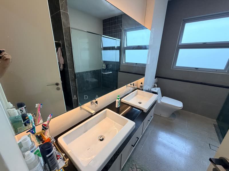 Semi-Detached House for Sale in Horizon Hills (Iskandar Puteri (Nusajaya)) - Adam Lee - Bathroom - PropertyGuru.com.my