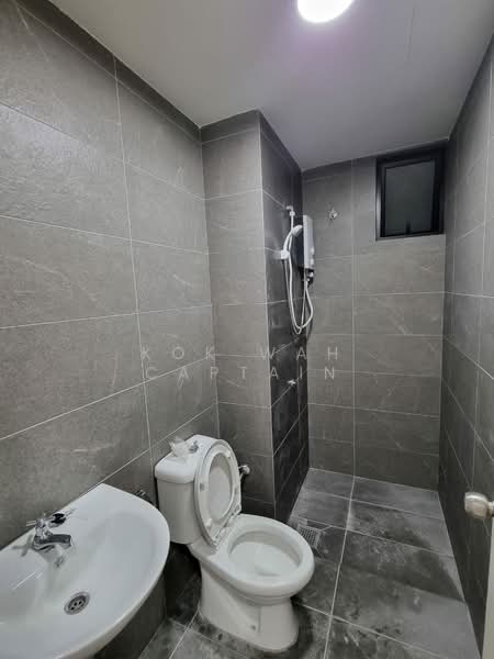 Service Residence for Rent at Majestic Maxim - Kok Wah Captain - Bathroom - PropertyGuru.com.my
