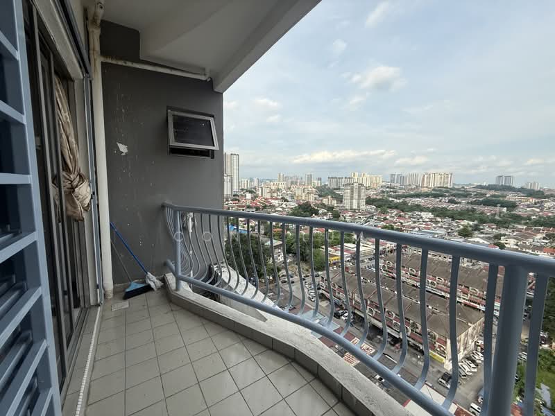 Condominium for Rent at The Pearl (Pearl Point) - Cony Lum - Balcony - PropertyGuru.com.my