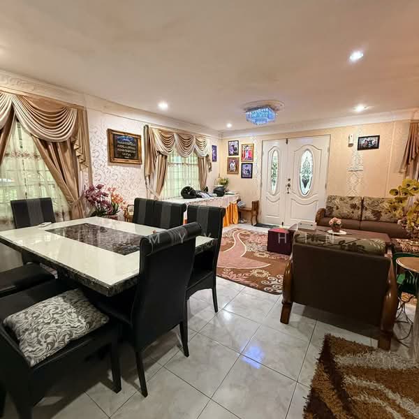 Rumah Berkembar untuk Dijual di Matang (Kuching) - Jimmyy Chin - PropertyGuru.com.my