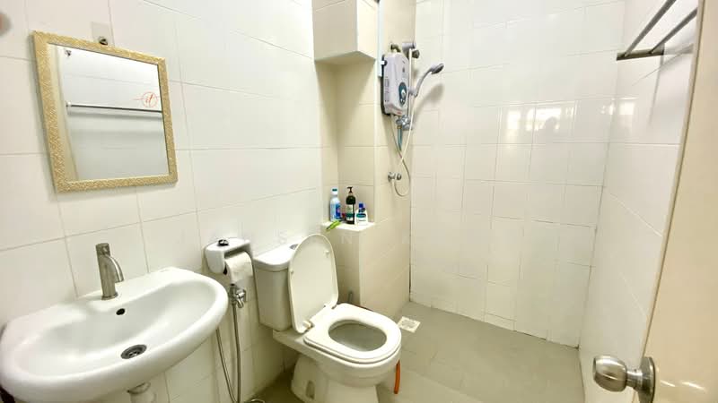Semi-Detached House for Rent in Setia Alam (Selangor) - Jansen Khoo - Bathroom - PropertyGuru.com.my