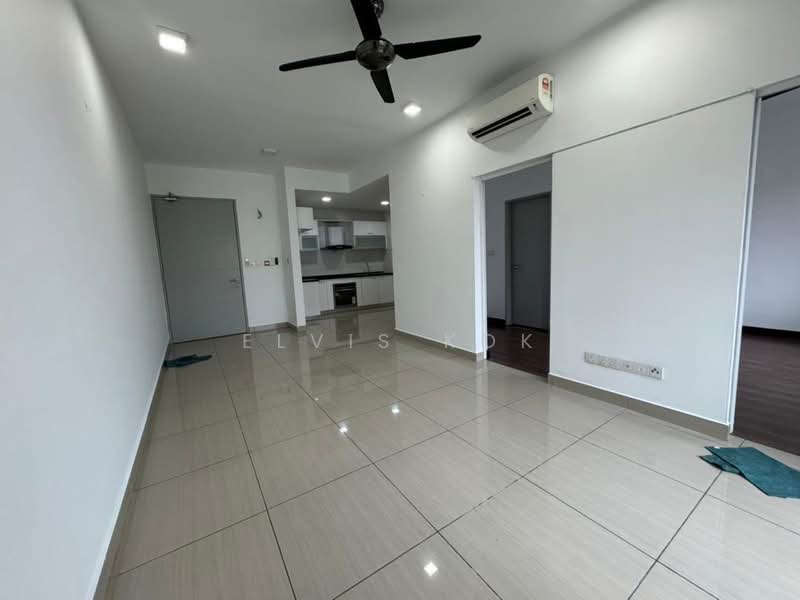 Kondominium untuk Dijual di Hijauan Saujana - Elvis Kok - Living Room - PropertyGuru.com.my