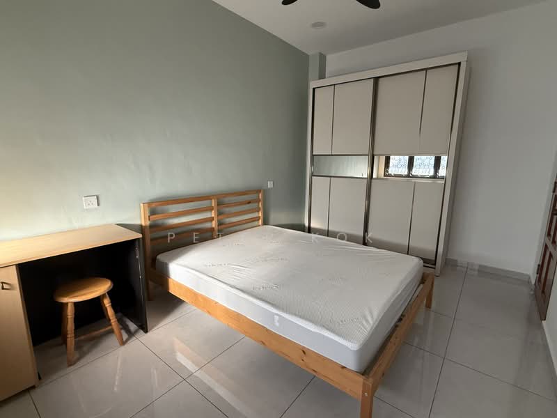 2-storey Terraced House for Rent in SS2 (Petaling Jaya) - Peter Kok - With sliding wardrobe - PropertyGuru.com.my