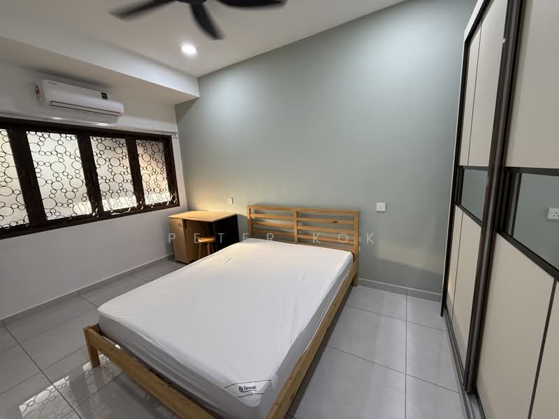 2-storey Terraced House for Rent in SS2 (Petaling Jaya) - Peter Kok - Queen size bed - PropertyGuru.com.my