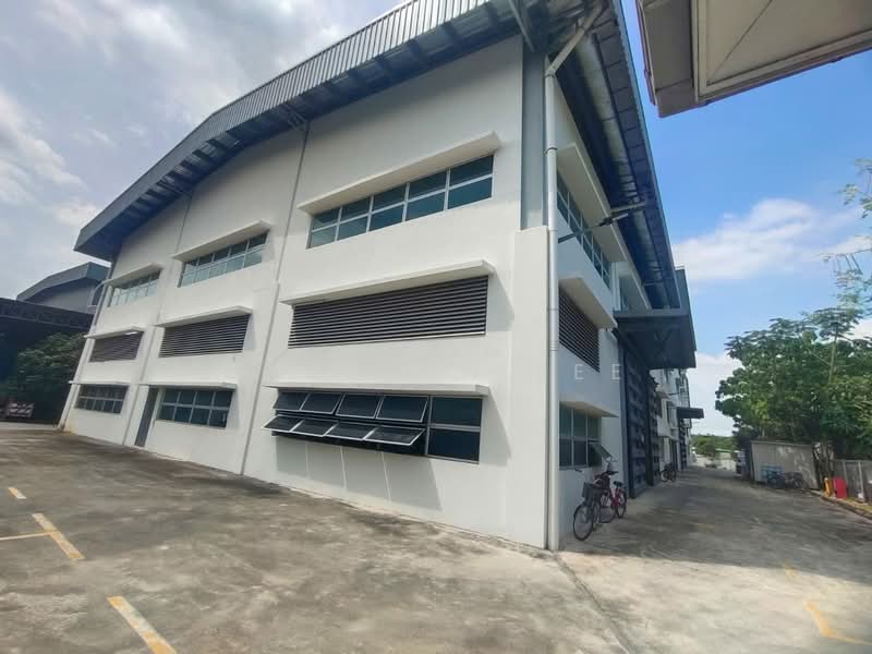 Factory for Rent in Sungai Buloh (Selangor) - Cassnin Lee - Exterior - PropertyGuru.com.my