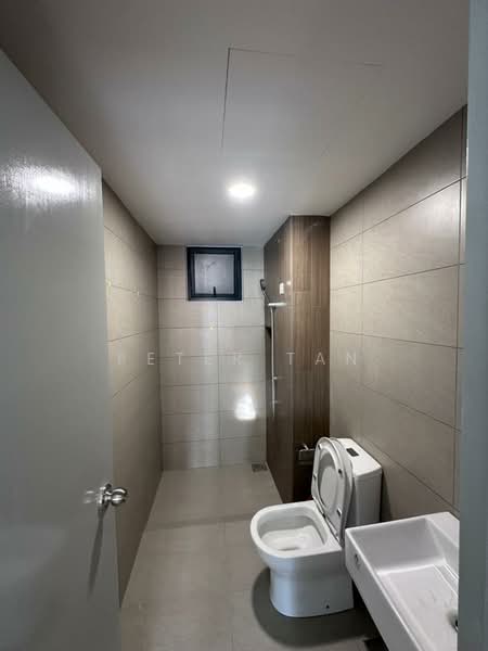 Kondominium untuk Disewa di LEA By The Hills - Peter Tan - Bathroom - PropertyGuru.com.my