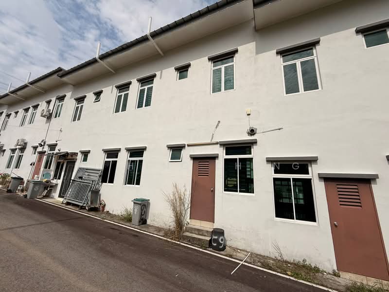 Rumah Teres 2 Tingkat untuk Dijual di Taman Sin Sawit Kelapa Sawit (Sedenak) - Fu Heng Chong - Exterior - PropertyGuru.com.my
