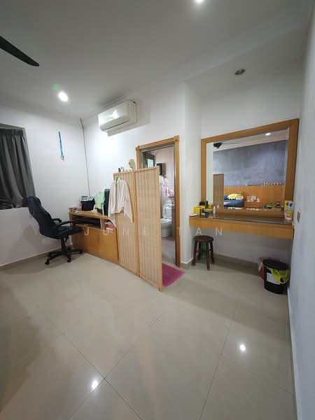 Semi-Detached House for Sale in Taman Pinggiran Putra (Seri Kembangan) - June Tan - PropertyGuru.com.my