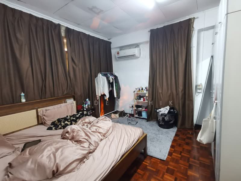 Rumah Berkembar untuk Dijual di Taman Desa (Kuala Lumpur) - Jayden Chik - Bedroom - PropertyGuru.com.my