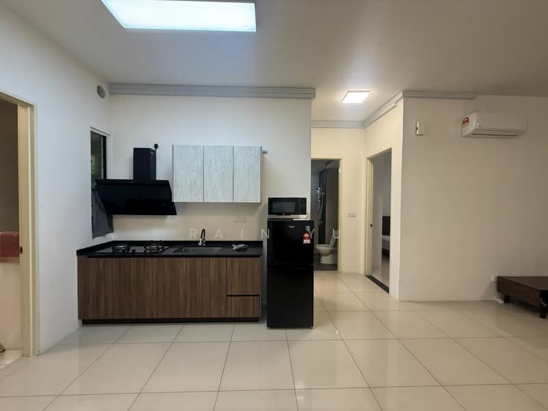 Condominium for Sale at QuayWest Residence - Rain Yu - Kitchen - PropertyGuru.com.my