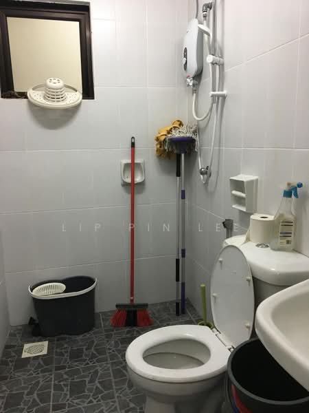 Condominium for Rent at Sri Putramas - Lip Pin Lee - Bathroom - PropertyGuru.com.my