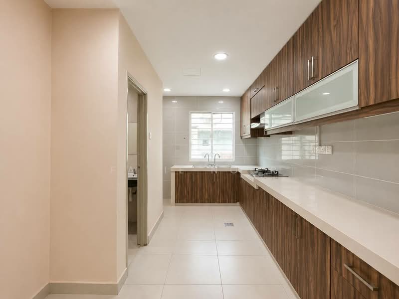 Rumah Teres 3 Tingkat untuk Dijual di Sungai Buloh (Selangor) - Fazie Noor - Kitchen - PropertyGuru.com.my