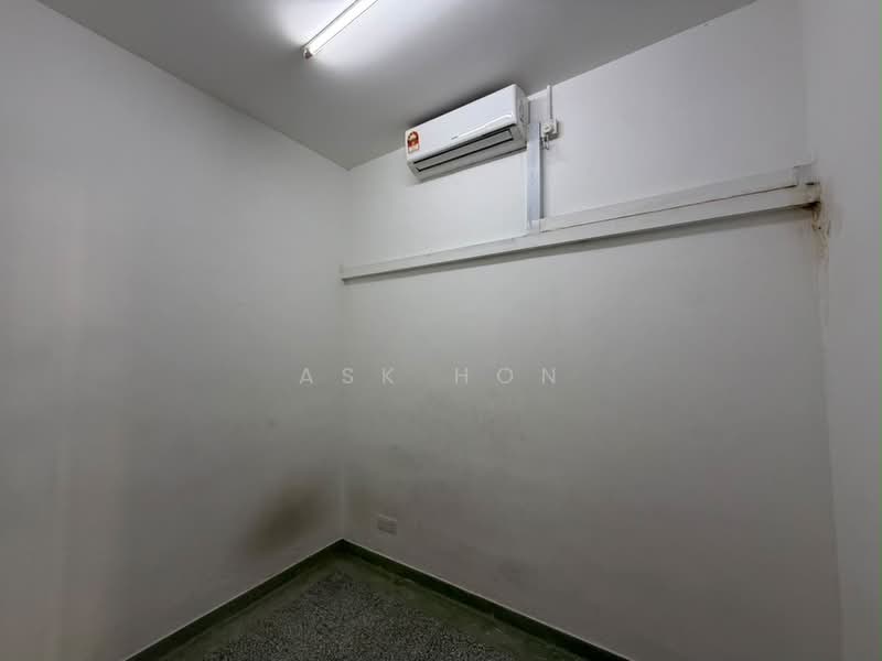 1-storey Terraced House for Rent in Taman Abad (Johor Bahru) - Ask Hon - PropertyGuru.com.my