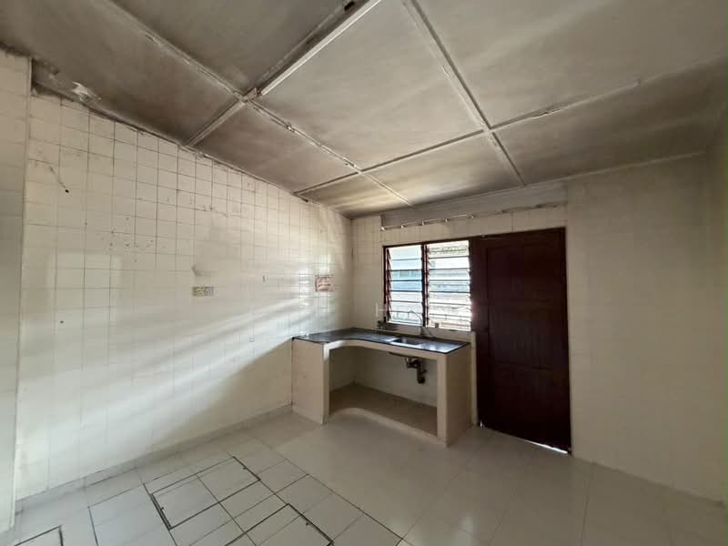 1-storey Terraced House for Rent in Taman Abad (Johor Bahru) - Ask Hon - PropertyGuru.com.my