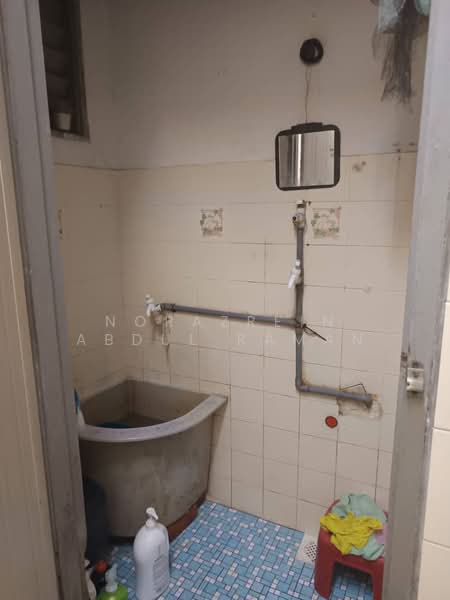 2-storey Terraced House for Sale in Batu Caves (Selangor) - Norazrein Abdul Raman - Bathroom - PropertyGuru.com.my