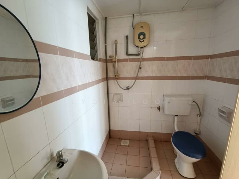 Servis Apartment untuk Disewa di Rhythm Avenue - Lydia Loo - Bathroom - PropertyGuru.com.my