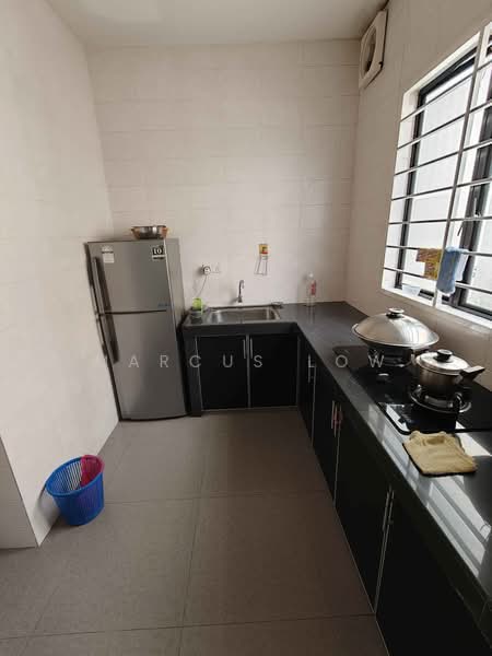 Rumah Teres 3 Tingkat untuk Dijual di Jalan Ipoh (Kuala Lumpur) - Marcus Low - Kitchen - PropertyGuru.com.my